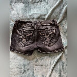 Rock Revival Kari Shorts